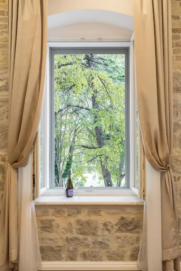 Pellegrini Luxury Rooms Split Guest house