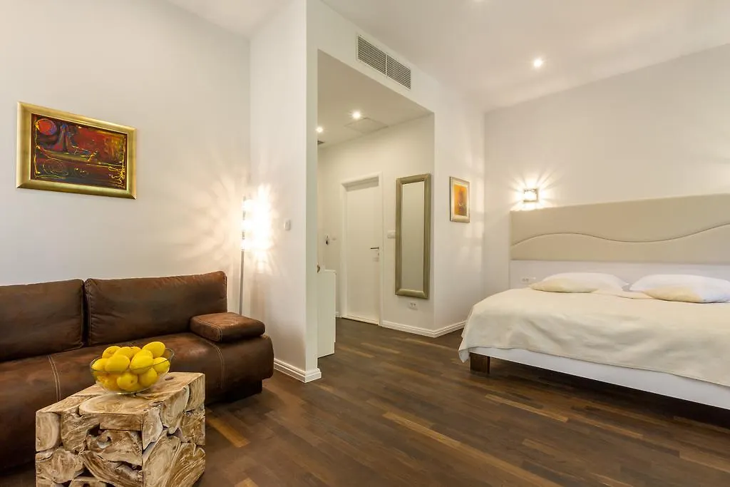 **** Guest house Pellegrini Luxury Rooms Split Croatia
