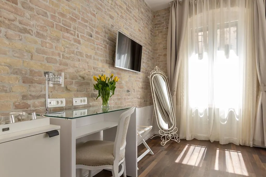 **** Guest house Pellegrini Luxury Rooms Split Croatia